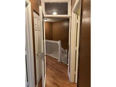 Spacious 3 bedroom, 2.5 bathroom with 1 car garage. Roof is 6 - photo 9