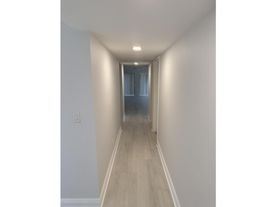 Tranquil 3-bedroom, 2.5-bath townhouse in the quiet Brook Haven - photo 3