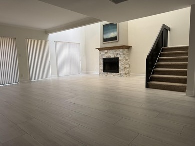 Tranquil 3-bedroom, 2.5-bath townhouse in the quiet Brook Haven - photo 6
