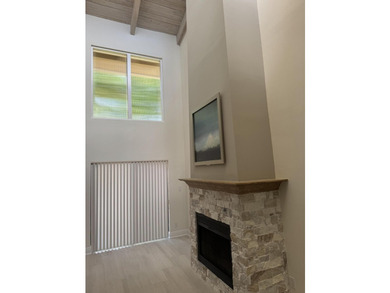 Tranquil 3-bedroom, 2.5-bath townhouse in the quiet Brook Haven - photo 9