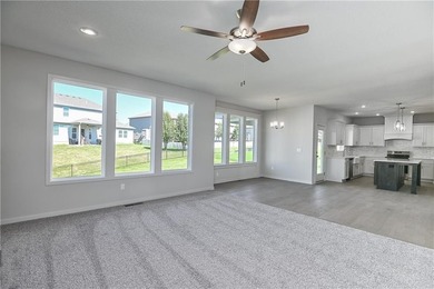 This stunning 2-story Harlow 5 home offers 5 bedrooms, 4 baths - photo 12