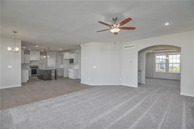 This stunning 2-story Harlow 5 home offers 5 bedrooms, 4 baths - photo 16