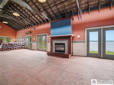 Introducing 188 South Erie Street, a landmark waterfront - photo 18