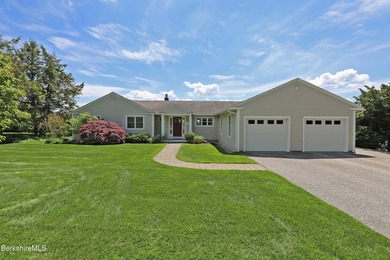 PERFECT IN LENOX!! This impeccably renovated Mid-Century Modern - photo 1