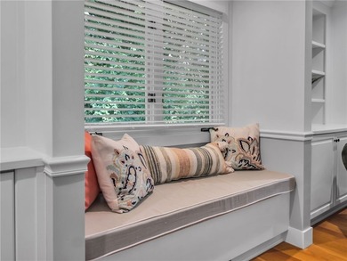 Impressive sprawling brick ranch offering exceptional space - photo 22