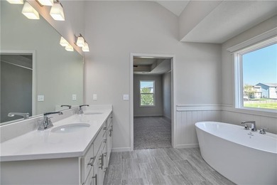 This stunning 2-story Harlow 5 home offers 5 bedrooms, 4 baths - photo 25