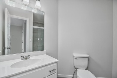This stunning 2-story Harlow 5 home offers 5 bedrooms, 4 baths - photo 30