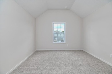 This stunning 2-story Harlow 5 home offers 5 bedrooms, 4 baths - photo 35
