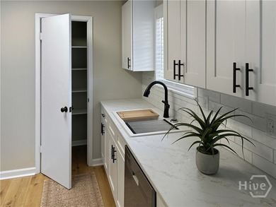 Motivated Seller. This beautifully updated 3-bedroom, 1.5-bath - photo 8
