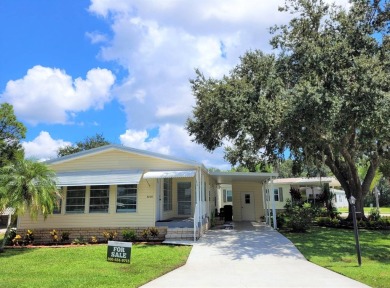 Lake Weohyakapka (Lake Walk-In-Water) Home For Sale in Lake Wales Florida