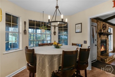 Welcome home to this lovely 3 bedroom, 2 bath ranch with 1,862 - photo 8