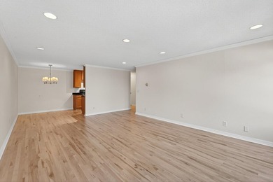 Just blocks from Lake of the Isles, Uptown, and Downtown - photo 6