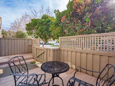 WOW- LOCATION, LOCATION, LOCATION! Walk to FIFA cup or 49er - photo 7