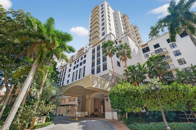Experience refined living in this spacious one-bedroom, one-bath - photo 2