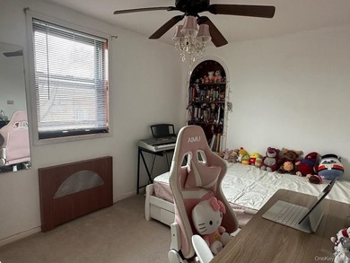 Rare For Sale Totally Renovated Two Bedroom (Size 4.5, 720 - photo 5