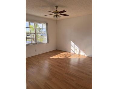 LOOKING FOR A STARTER HOME OR INVESTMENT? THIS 3BR/2BA/1 CAR - photo 7