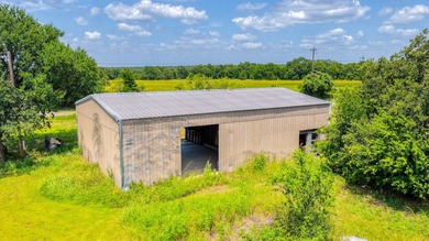 Discover the charm of true country living with this cute 3-bed - photo 29