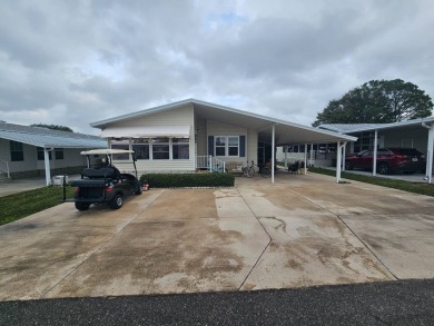 Lake Weohyakapka (Lake Walk-In-Water) Home For Sale in Lake Wales Florida