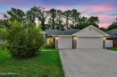Welcome home to this spacious 4-bedroom, 3-bath residence - photo 4