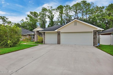 Welcome home to this spacious 4-bedroom, 3-bath residence - photo 5