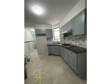 658 46th St - photo 3