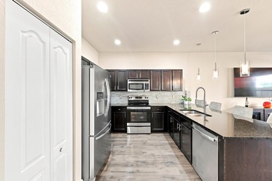 Welcome to this beautifully updated 4-bedroom, 3.5-bath home in - photo 4