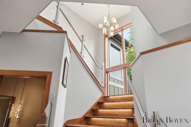 Executive Lake Front Estate - photo 8
