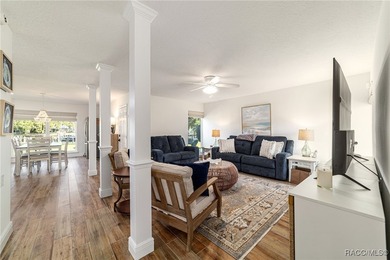 Welcome to your rare waterfront Winter retreat in The Islands at - photo 6