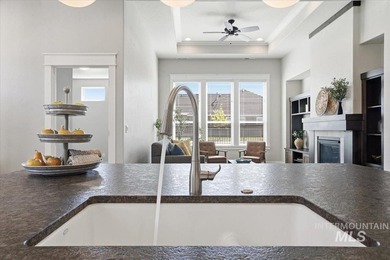The WINTER SUNSET floorplan by Brighton is a beautifully - photo 11
