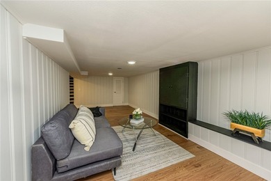 Back on market. Deal died, no fault of the seller. If you missed - photo 26