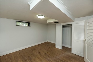 Back on market. Deal died, no fault of the seller. If you missed - photo 27