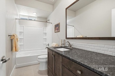 The WINTER SUNSET floorplan by Brighton is a beautifully - photo 28