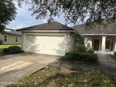 Lake Townhome/Townhouse Off Market in Jacksonville, Florida