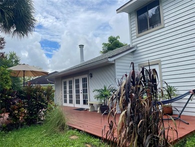 Well cared for 2 story colonial style home in the non HOA - photo 42