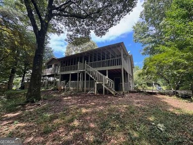 Lake Allatoona Home Sale Pending in Acworth Georgia