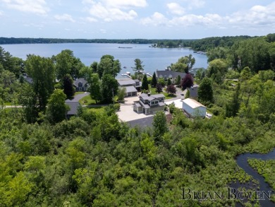 Executive Lake Front Estate - photo 3