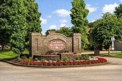 Luxury, timeless craftsmanship, and breathtaking golf course - photo 12