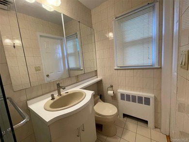 Welcome to this beautifully maintained split-level home located - photo 17