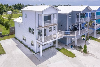 Enjoy breathtaking water views from every floor of this - photo 41