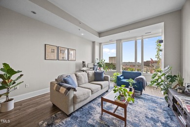 Stunning one bedroom one bath condominium overlooking the east