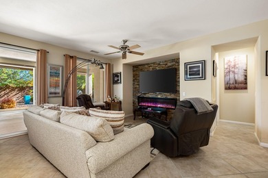 This impeccably maintained 2BR/2BA Maurea model is a standout - photo 8