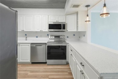 BOATER'S DELIGHT! Experience waterfront living with wide views - photo 11