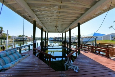 Location is key in this 2 bedroom (possible 3/3) 2 bath home - photo 14
