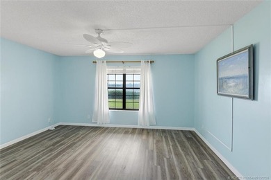BOATER'S DELIGHT! Experience waterfront living with wide views - photo 16
