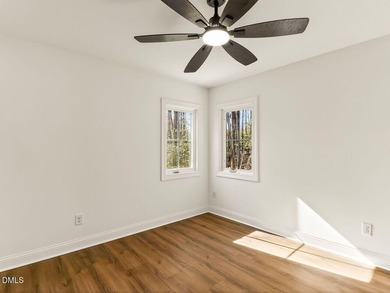 Price reduced for quick sale! Fabulous newly constructed home in - photo 20