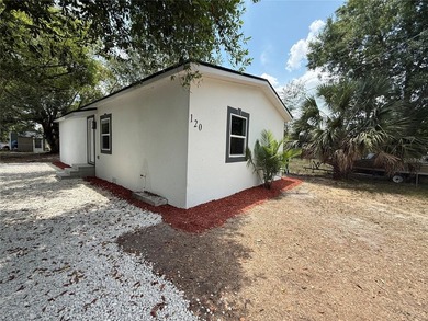 Lake Ariana Home For Sale in Auburndale Florida