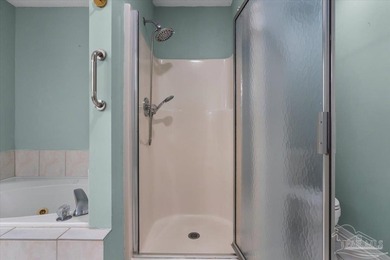 BRICK RANCH ON A CUL-DE-SAC!!! Enjoy the charm of this home - photo 32