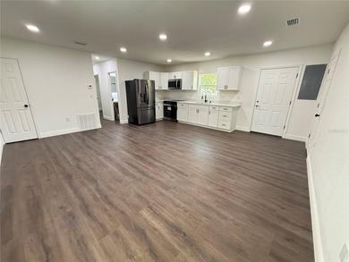 Warning: $$15K Closing Cost incentive for your closing cost or - photo 4