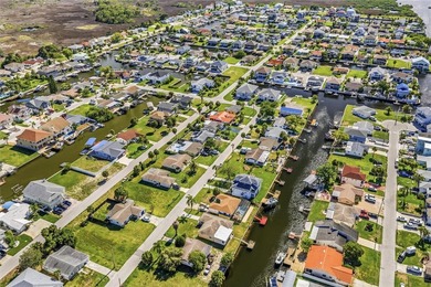 Enjoy the Florida waterfront lifestyle with convenient Gulf - photo 34