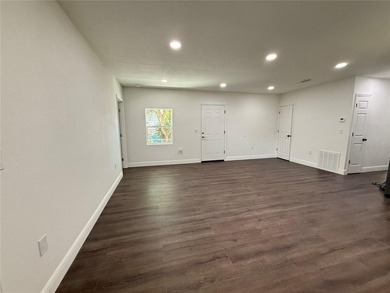 Warning: $$15K Closing Cost incentive for your closing cost or - photo 5